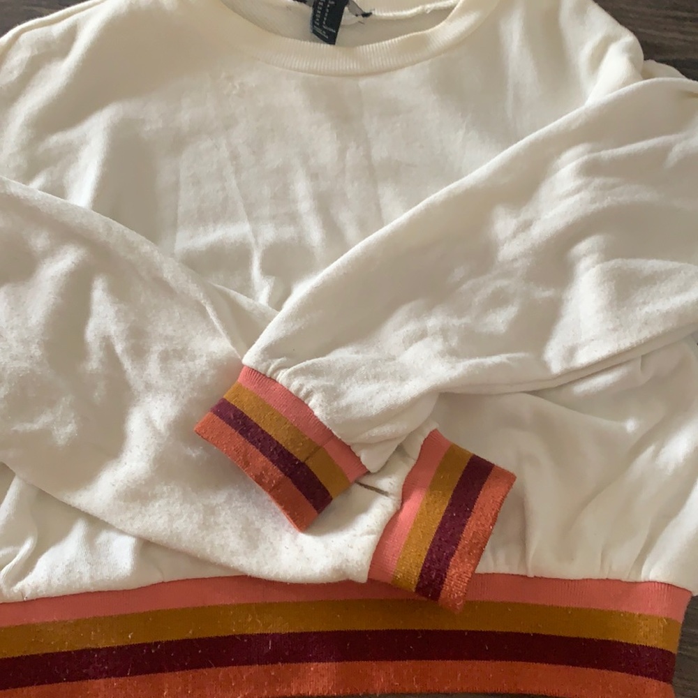 Size s women crop top retro sweater